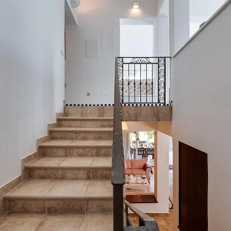 Seaside House With A Swimming Pool Pasadur, - 15847 *